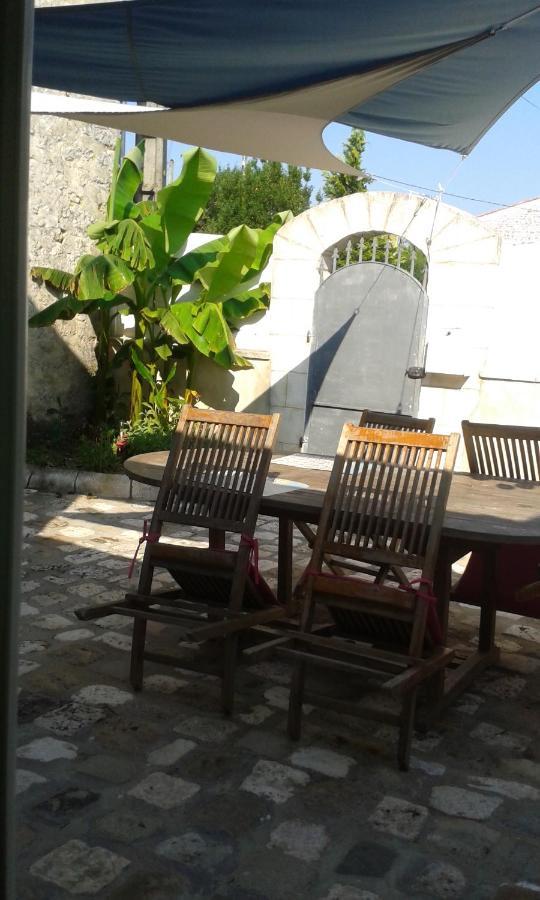 Soulignonne La Mesonnetta Bed & Breakfast エクステリア 写真